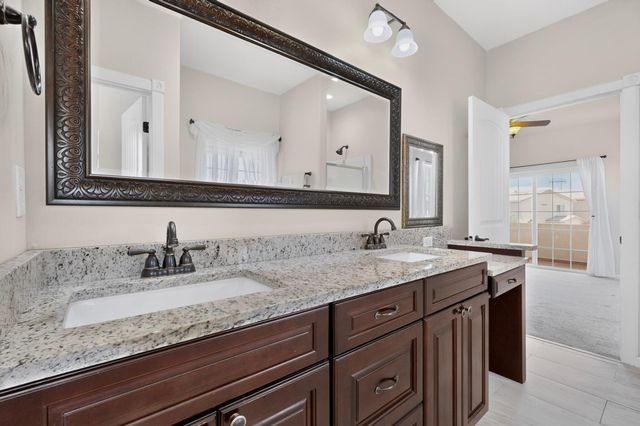 820 Serrano Pointe NW, Albuquerque, NM 87120