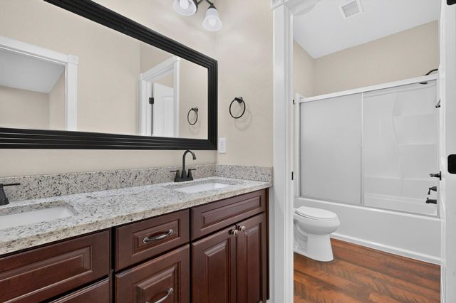 820 Serrano Pointe NW, Albuquerque, NM 87120