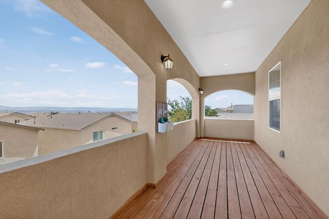820 Serrano Pointe NW, Albuquerque, NM 87120