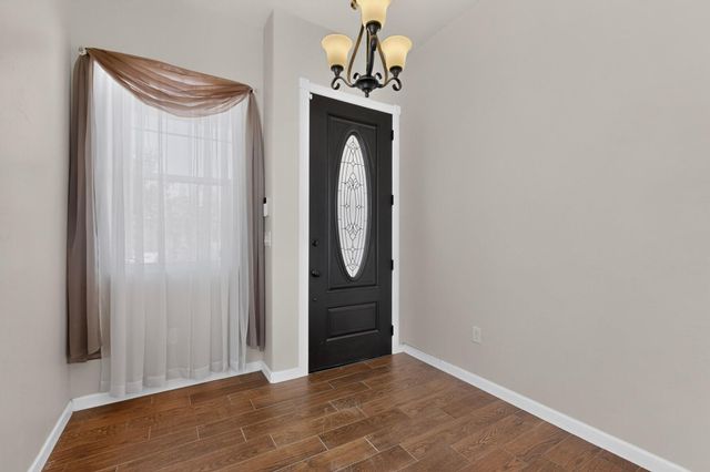 820 Serrano Pointe NW, Albuquerque, NM 87120