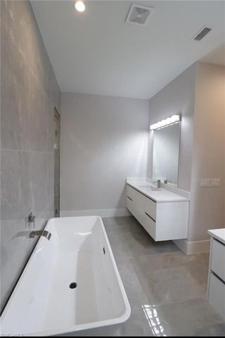 2461 Golden Gate BLVD E, Naples, FL 34120