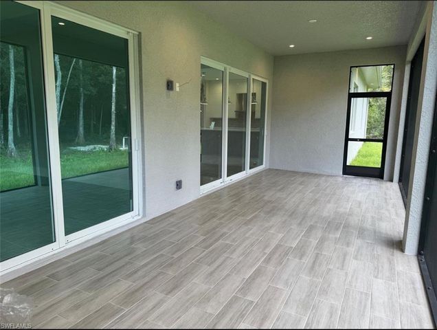 2461 Golden Gate BLVD E, Naples, FL 34120