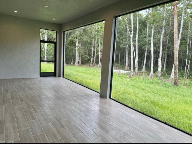 2461 Golden Gate BLVD E, Naples, FL 34120