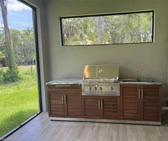 2461 Golden Gate BLVD E, Naples, FL 34120