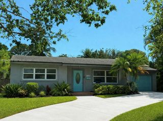 2842 Jackson St, Hollywood, FL 33020
