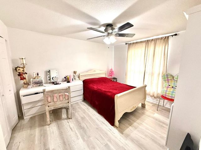 7775 120th Avenue N, The Acreage, FL 33412