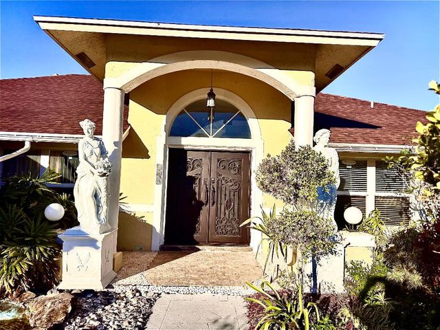 7775 120th Avenue N, The Acreage, FL 33412