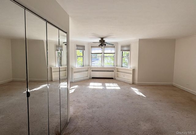 5 Sentry Place 1A, Scarsdale, NY 10583