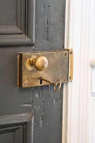 242 Middle Street, Mount Pleasant, SC 29464