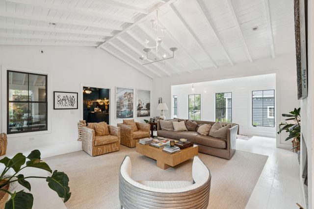 242 Middle Street, Mount Pleasant, SC 29464