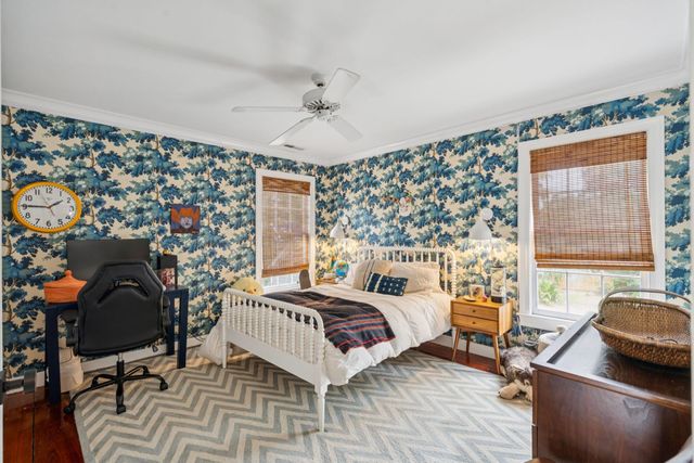 242 Middle Street, Mount Pleasant, SC 29464