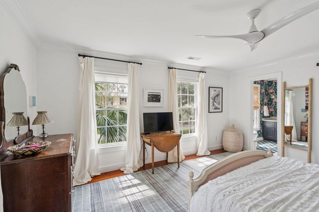 242 Middle Street, Mount Pleasant, SC 29464