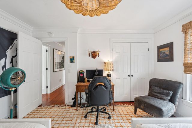 242 Middle Street, Mount Pleasant, SC 29464