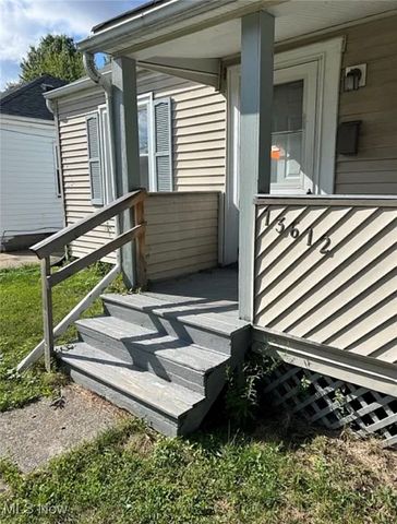 13612 Bennington Avenue, Cleveland, OH 44135