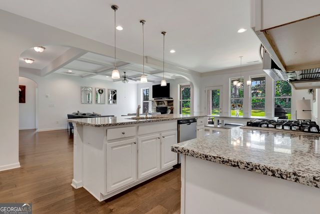 400 Mulberry Drive, Senoia, GA 30276