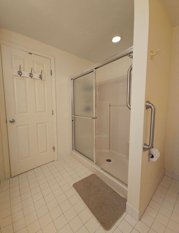 14 Forest Gate Village UNIT 14, Yarmouth Port, MA 02675