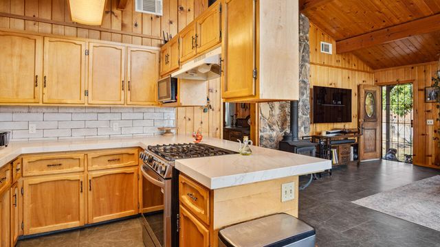 31068 Success Valley Drive, Porterville, CA 93257