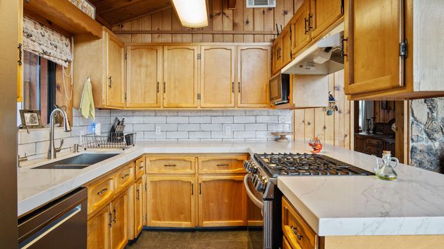 31068 Success Valley Drive, Porterville, CA 93257