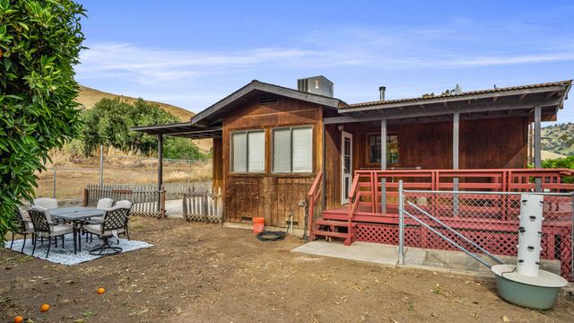 31068 Success Valley Drive, Porterville, CA 93257