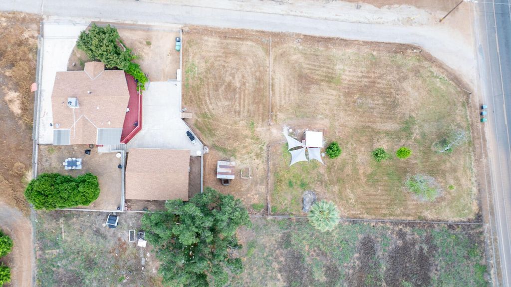 31068 Success Valley Drive, Porterville, CA 93257