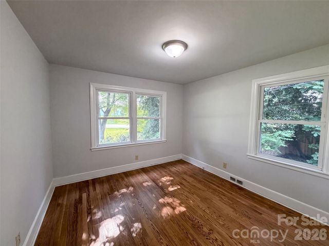 1200 Little Rock Road, Charlotte, NC 28214