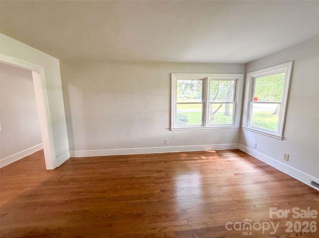 1200 Little Rock Road, Charlotte, NC 28214
