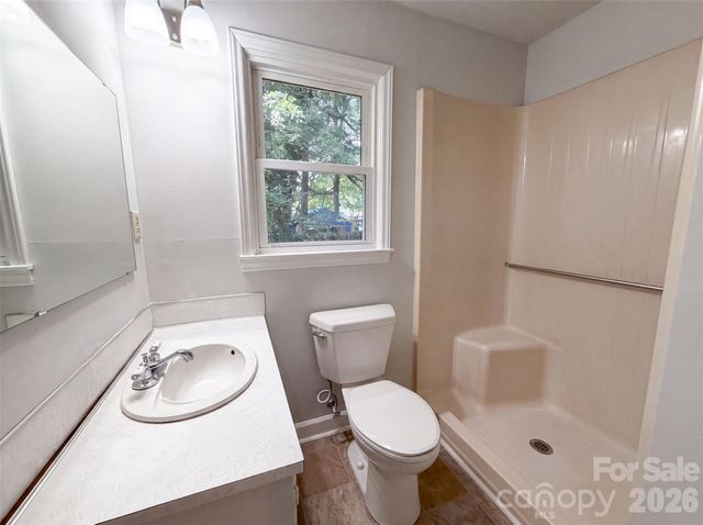 1200 Little Rock Road, Charlotte, NC 28214