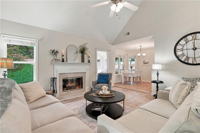 102 Victory Commons Drive, Acworth, GA 30102