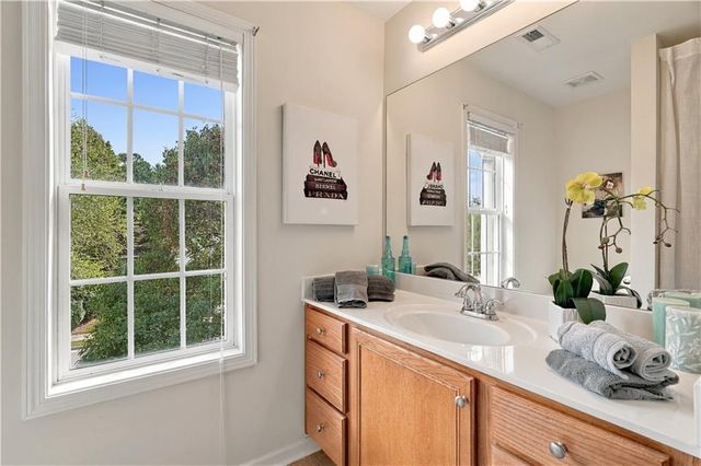 102 Victory Commons Drive, Acworth, GA 30102