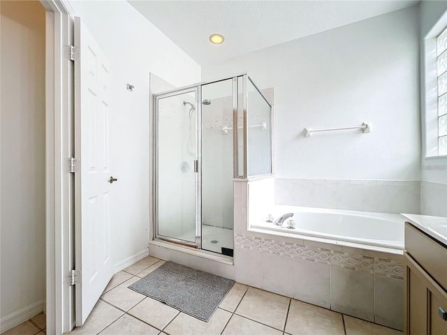 5356 WATERVISTA DRIVE, Orlando, FL 32821