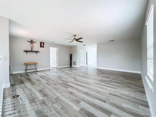 5356 WATERVISTA DRIVE, Orlando, FL 32821