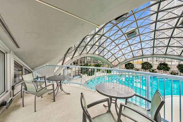 400 E RANDOLPH Street 2425, Chicago, IL 60601