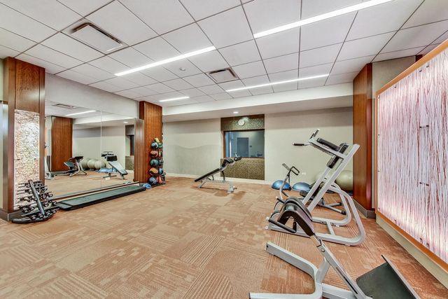 400 E RANDOLPH Street 2425, Chicago, IL 60601