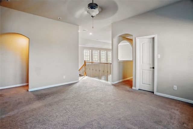 1001 Vineyard Drive, Euless, TX 76039