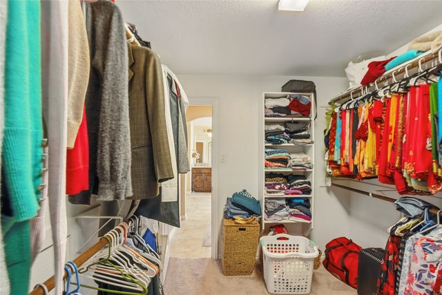 1001 Vineyard Drive, Euless, TX 76039