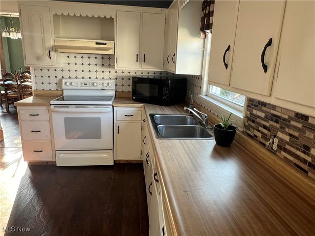 423 W Main Street, Barnesville, OH 43713