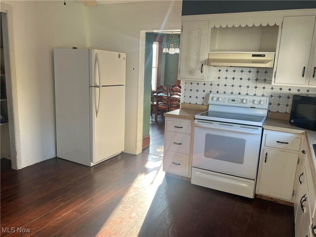 423 W Main Street, Barnesville, OH 43713