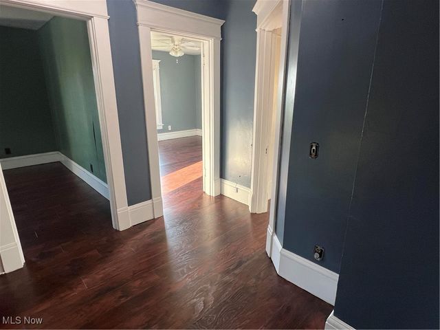 423 W Main Street, Barnesville, OH 43713