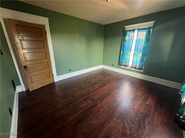 423 W Main Street, Barnesville, OH 43713