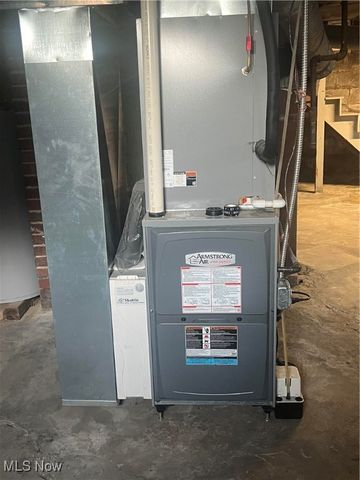 423 W Main Street, Barnesville, OH 43713