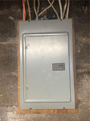 423 W Main Street, Barnesville, OH 43713