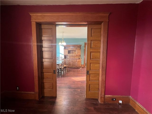 423 W Main Street, Barnesville, OH 43713