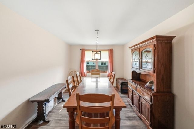 5 N 13Th Ave, Manville Boro, NJ 08835