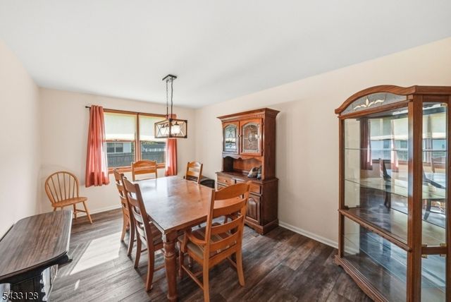 5 N 13Th Ave, Manville Boro, NJ 08835