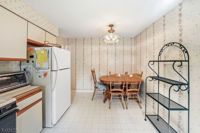 5 N 13Th Ave, Manville Boro, NJ 08835