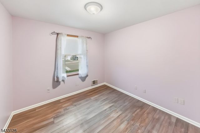 5 N 13Th Ave, Manville Boro, NJ 08835