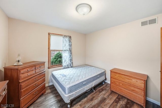 5 N 13Th Ave, Manville Boro, NJ 08835
