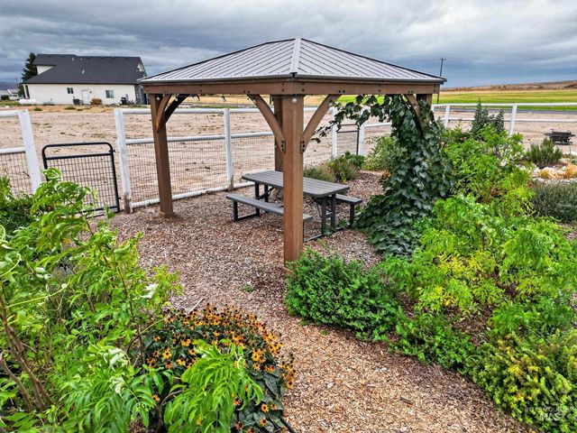 3377 E 3119 N, Kimberly, ID 83341