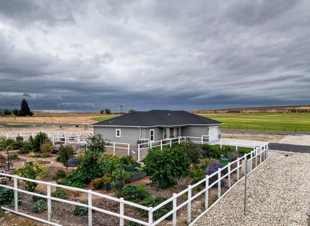 3377 E 3119 N, Kimberly, ID 83341
