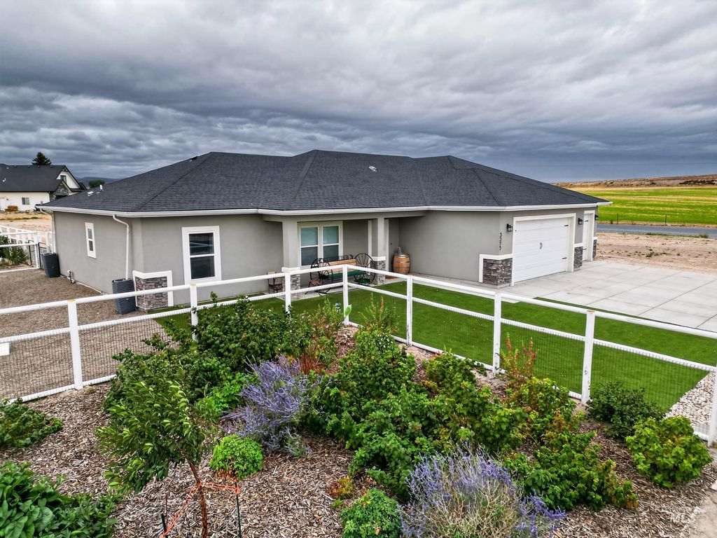 3377 E 3119 N, Kimberly, ID 83341